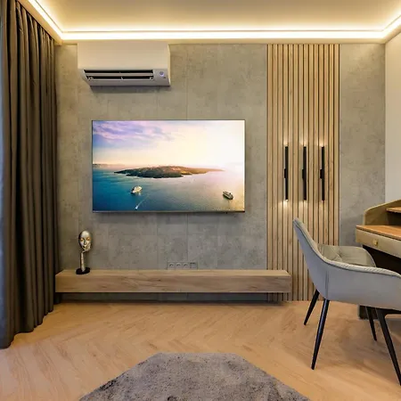 Pirin Apartament *